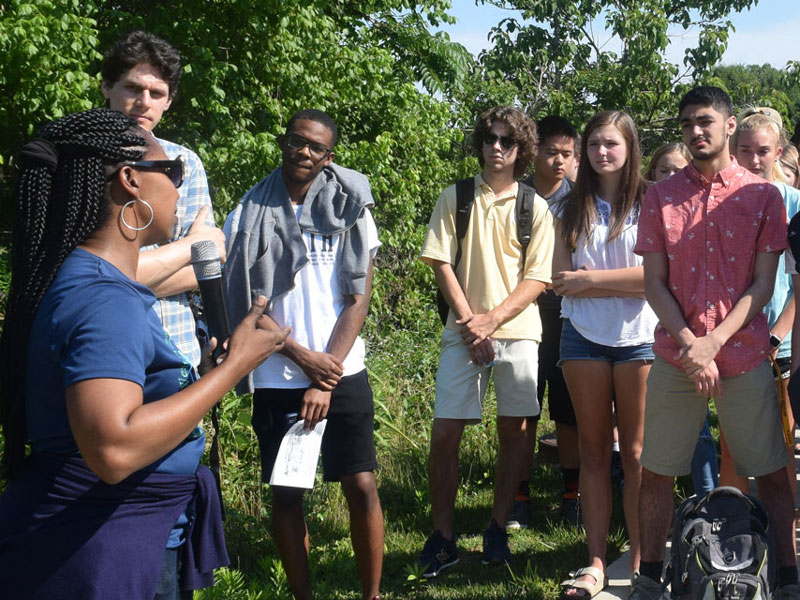 Students touring Atlanta with Serve-Learn-Sustain.
