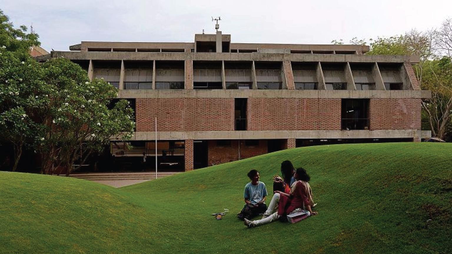 Image of a group of students in front of CEPT campus